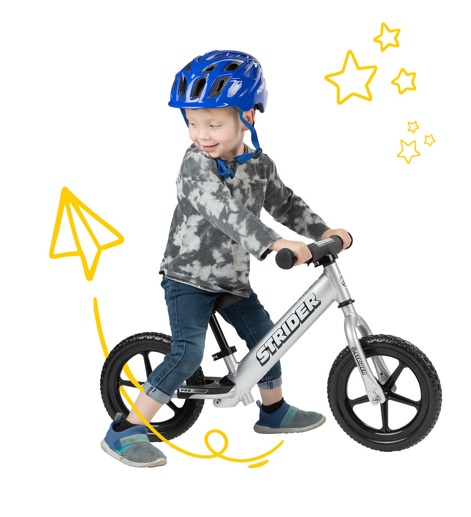 balance bike with helmet Strider 12