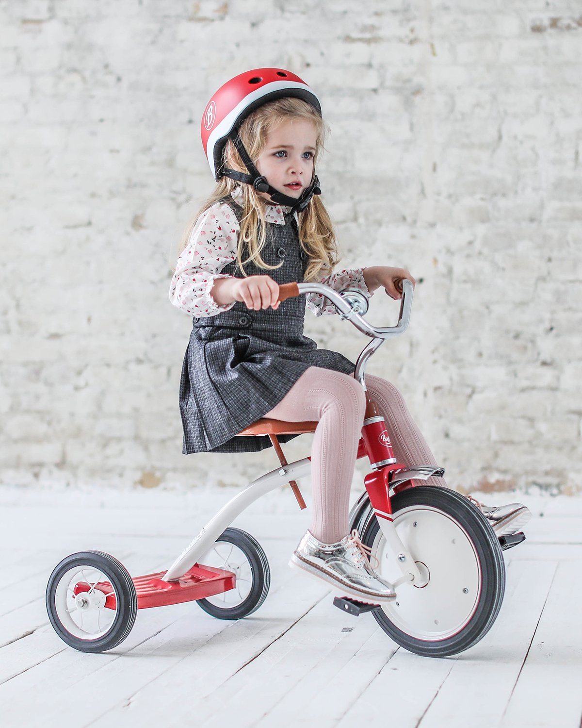 Baghera VINTAGE RED TRICYCLE – Tikes Bikes - Main Image